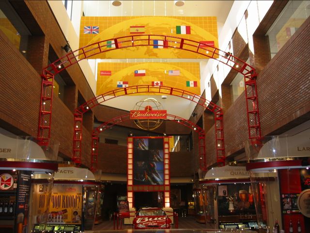 St. Louis - The Anheuser Busch Brewery, photo 3