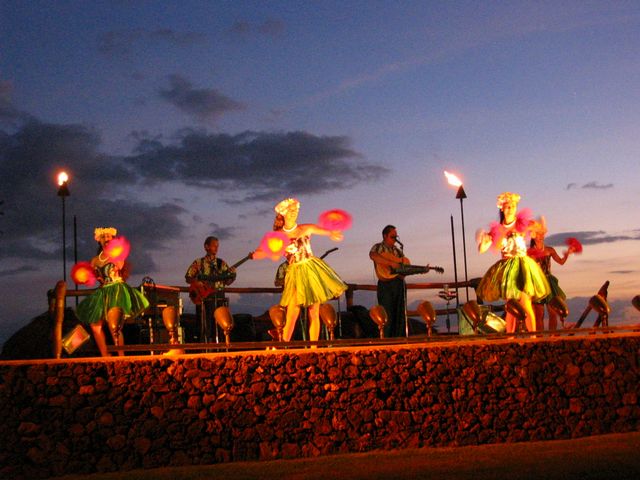 Hawaii 2003 - Maui Luau, photo 42