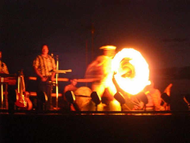 Hawaii 2003 - Maui Luau, photo 45