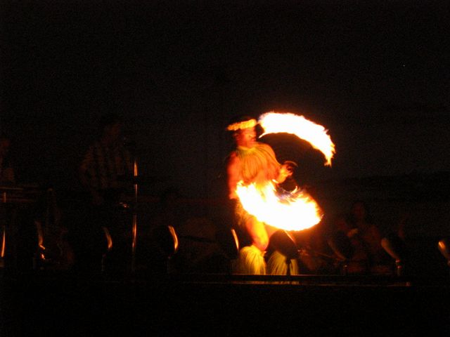 Hawaii 2003 - Maui Luau, photo 46