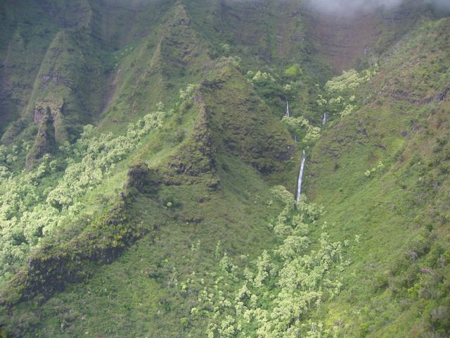 Hawaii 2003 - Kauai Helicopter Tour, photo 84