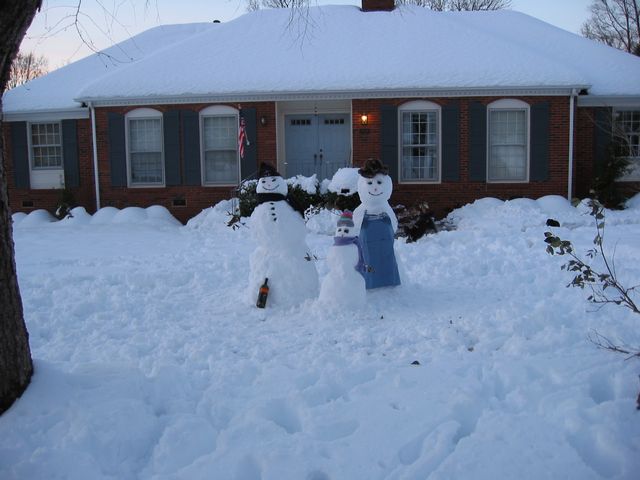 Winter Storm 2004 - Snow Family, photo 6