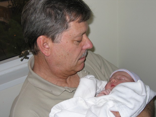 Ethan - Grammy's Pix - First Week, photo 4
