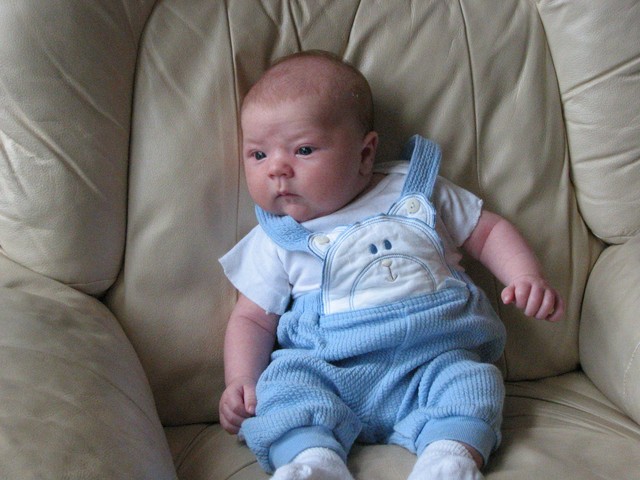 Ethan Nicholas Abad 2006-05-02 - Visit with Gram, photo 46