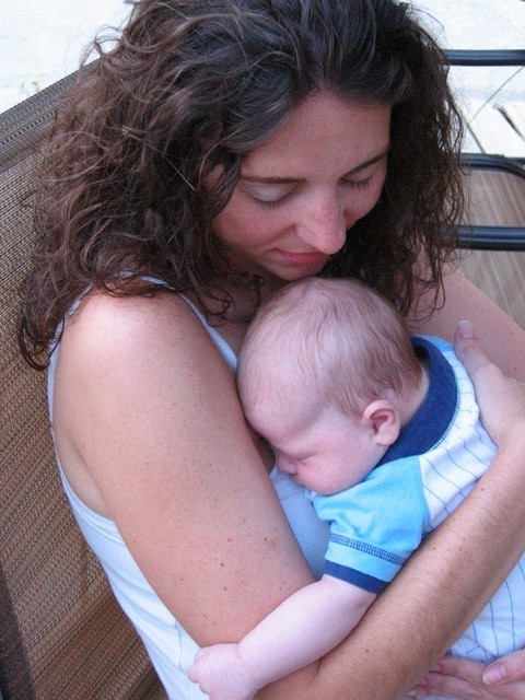 Ethan Nicholas Abad - 2006-05-13 - Mother's Day, photo 6