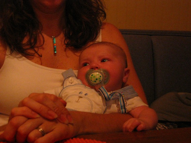 Ethan Nicholas Abad - 2006-05-19 - Beach, photo 5