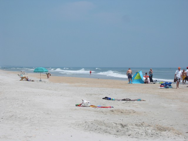 Ethan Nicholas Abad - 2006-05-19 - Beach, photo 54