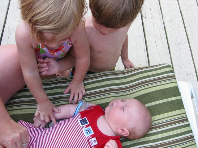 Ethan Nicholas Abad 6-6-06 - Pool Parties, photo 78