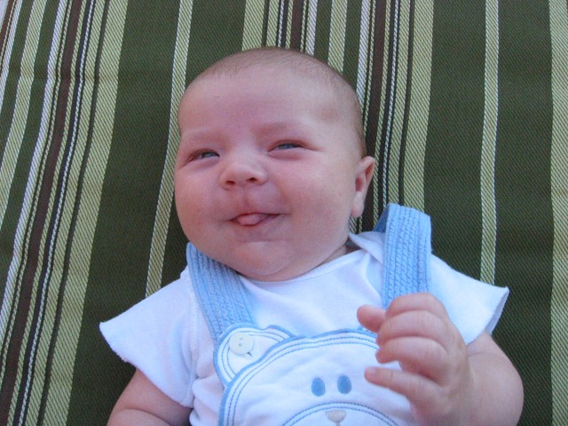 Ethan Nicholas Abad 6-6-06 - Pool Parties, photo 89
