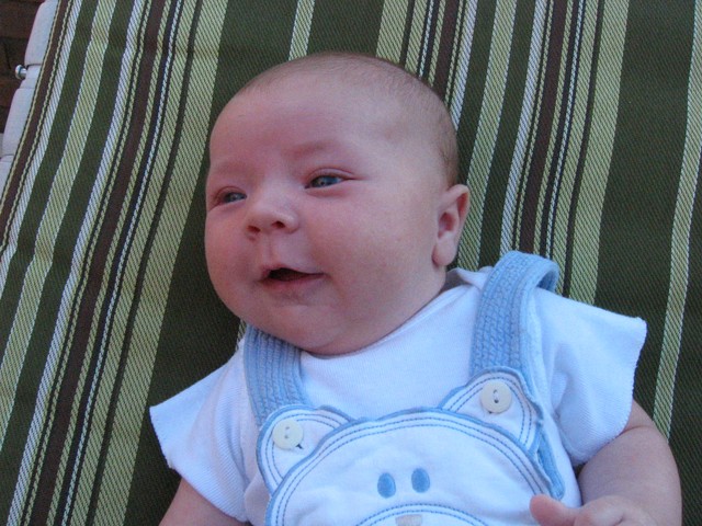 Ethan Nicholas Abad 6-6-06 - Pool Parties, photo 91
