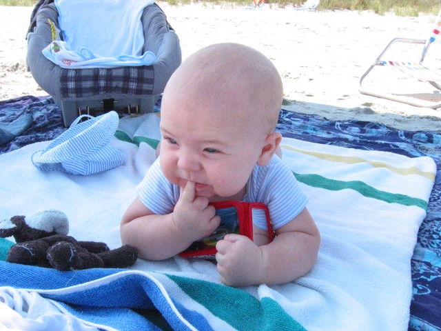 Ethan Nicholas Abad - 2006-09-17 - Surfside Beach, photo 44