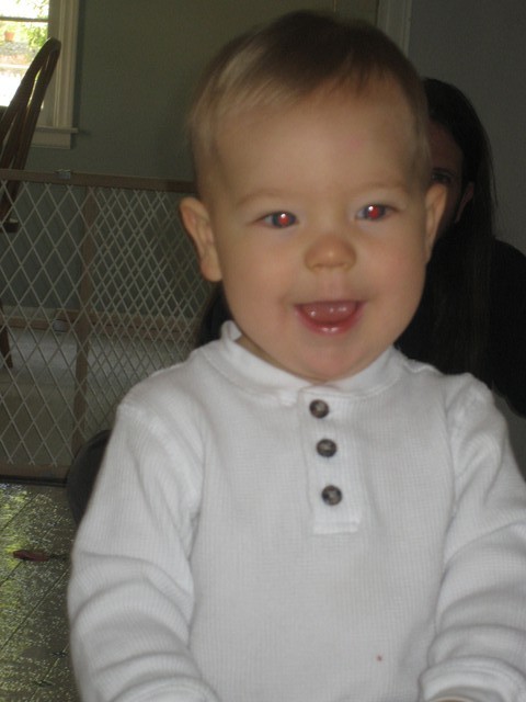 Ethan Nicholas Abad - 2007-04-08 - Easter, photo 8