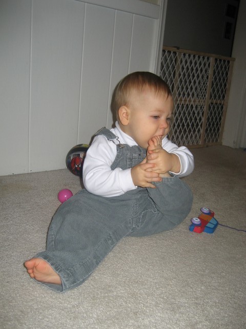Ethan Nicholas Abad - 2007-04-08 - Easter, photo 63