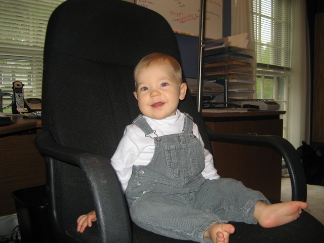 Ethan Nicholas Abad - 2007-04-08 - Easter, photo 69