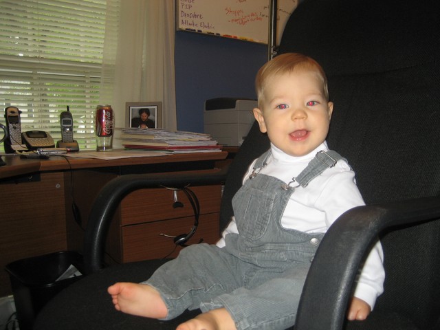 Ethan Nicholas Abad - 2007-04-08 - Easter, photo 70