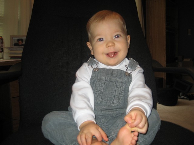Ethan Nicholas Abad - 2007-04-08 - Easter, photo 74