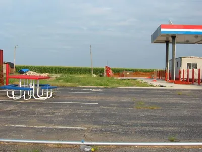 The Strangest Gas Station EVER!