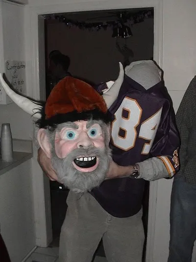 Where's His Head??