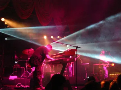 Photo 8