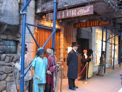 Jekell and Hyde Club